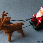 papai-noel-e-renas-de-feltro