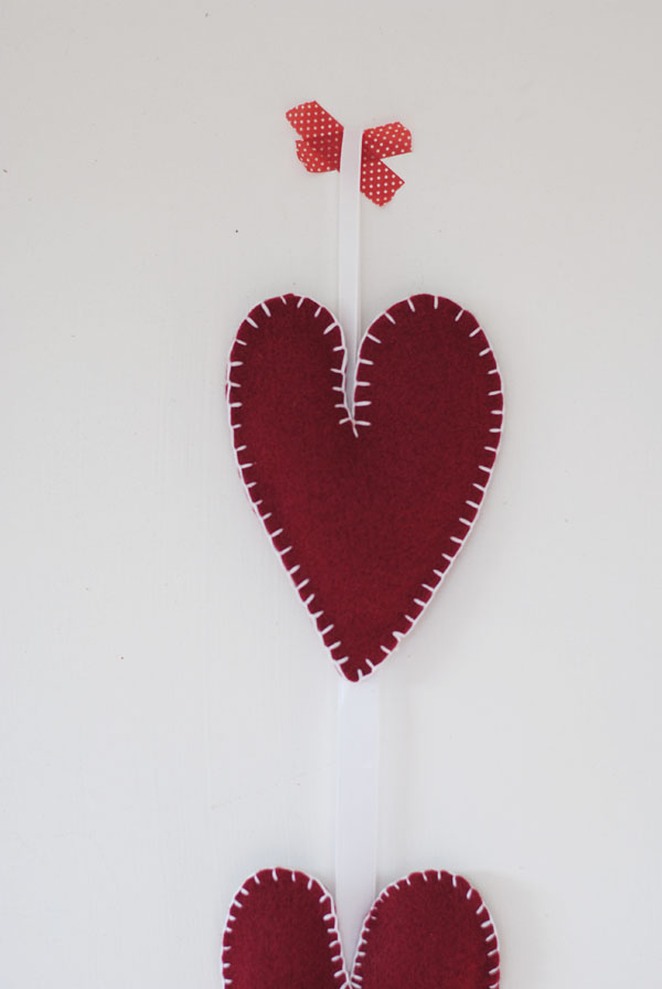 Pendure o seu penduricalho atrás da porta