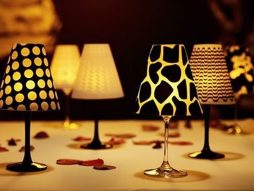 Abajur feito com taça – ideal para um jantar romântico