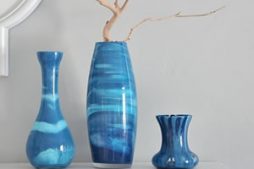 Vaso colorido com tinta acrílica- Faça você mesmo