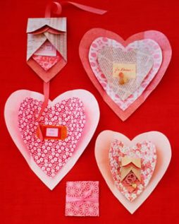 Cartão Criativo para o Dia dos Namorados em formato de coração