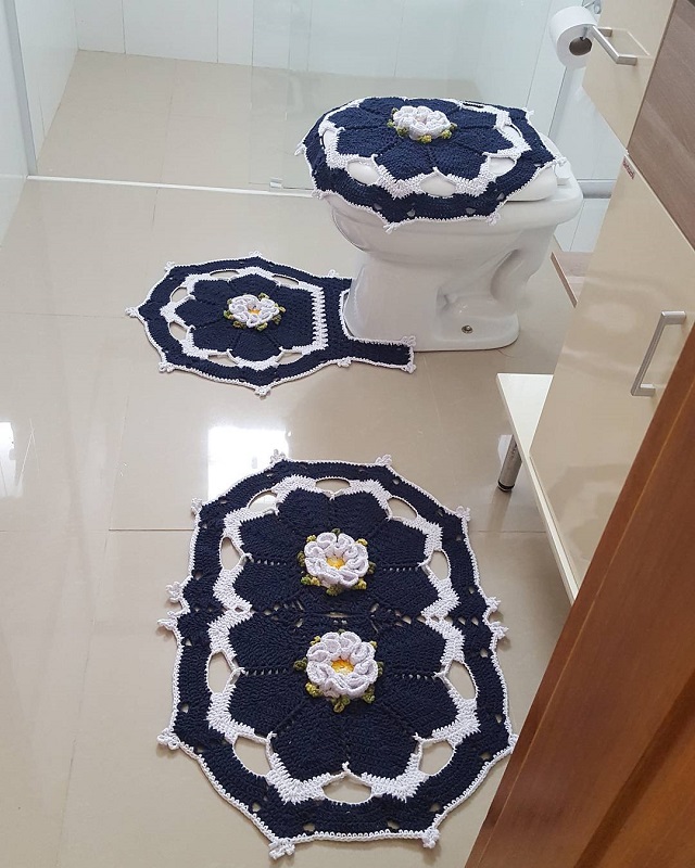 banyo için tığ halı