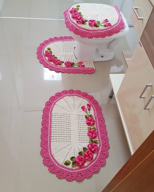 banyo için tığ halı