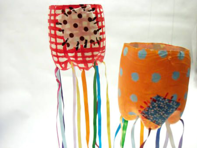 enfeite de festa junina com material reciclado