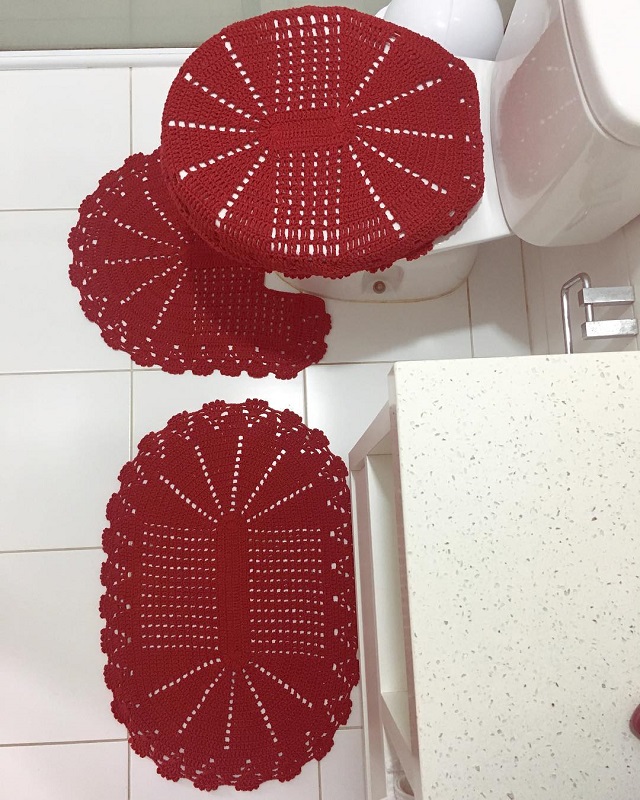 jogo de tapete de crochê para banheiro simples