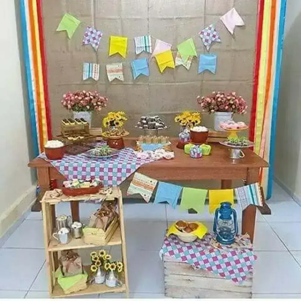 decoração de festa junina com tecido
