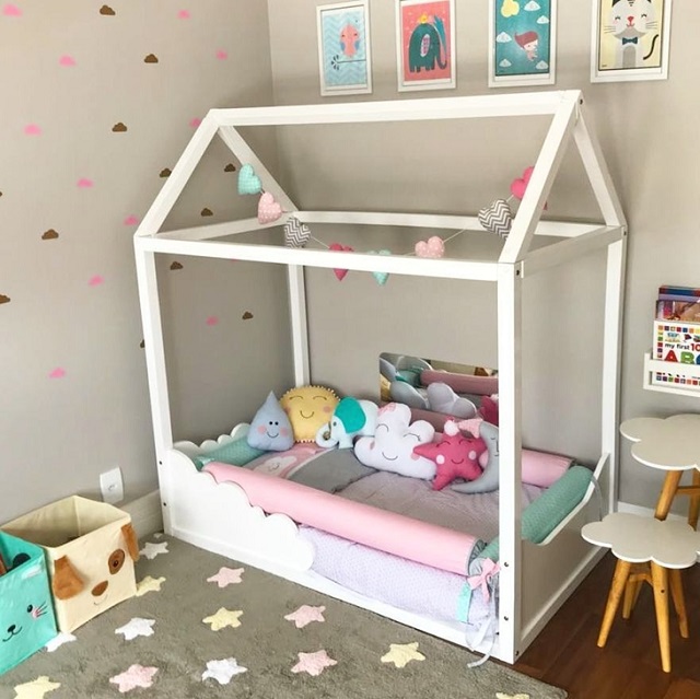 quarto montessoriano simples