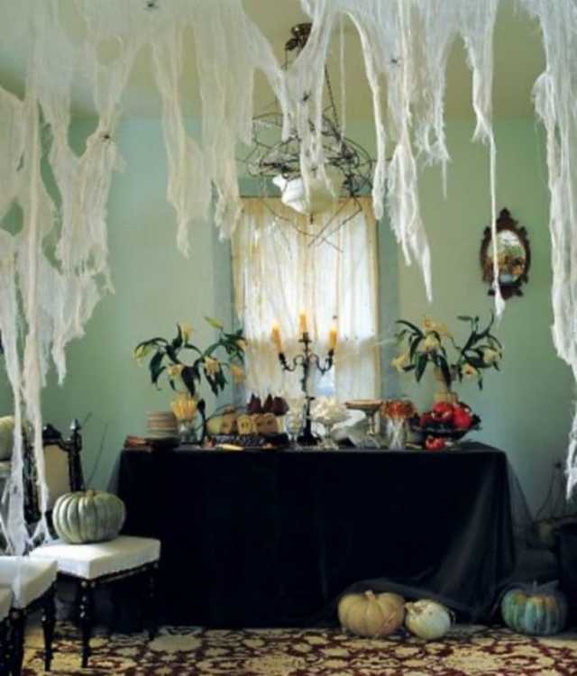 decoração de halloween com tnt