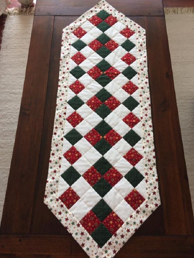caminho de mesa natalino patchwork