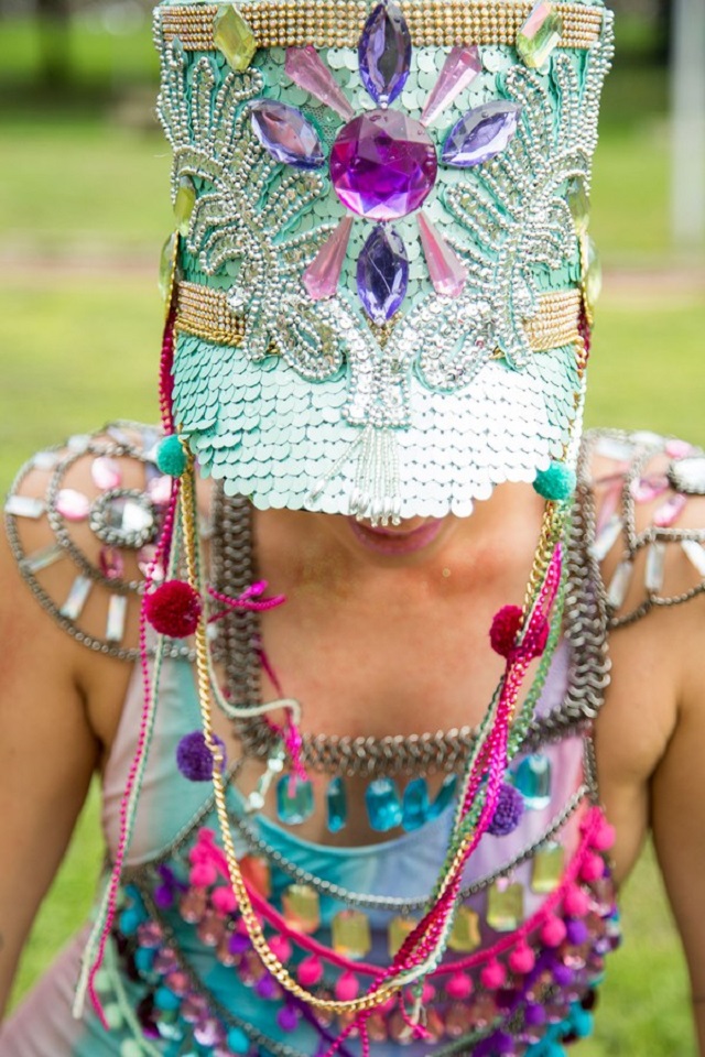 como fazer chapeu de carnaval