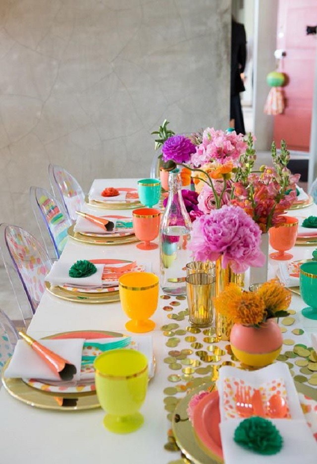 Mesa de festa de carnaval