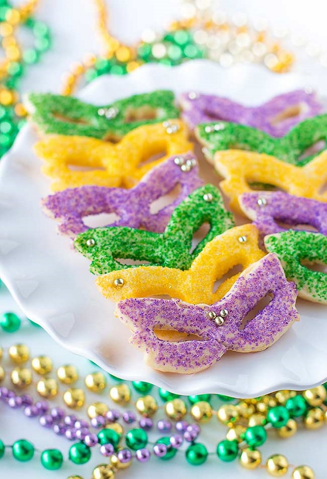 Mesa de doces de festa de carnaval