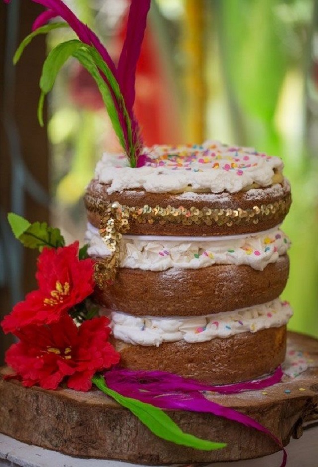 Bolo de festa de Carnaval