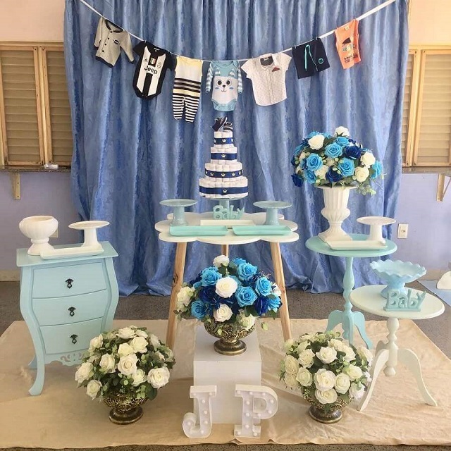 Decoração chá de fraldas azul