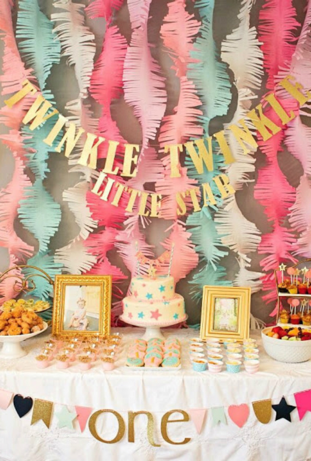 Decoração com papel crepom 