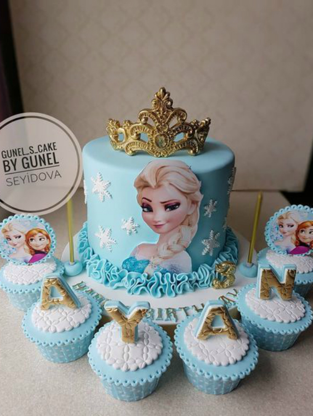 Bolo de festa Frozen