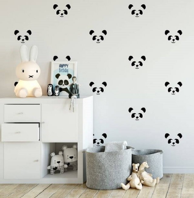 Pintura de pandas com stencil