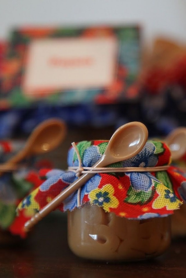 Pote de doce de leite para festa junina