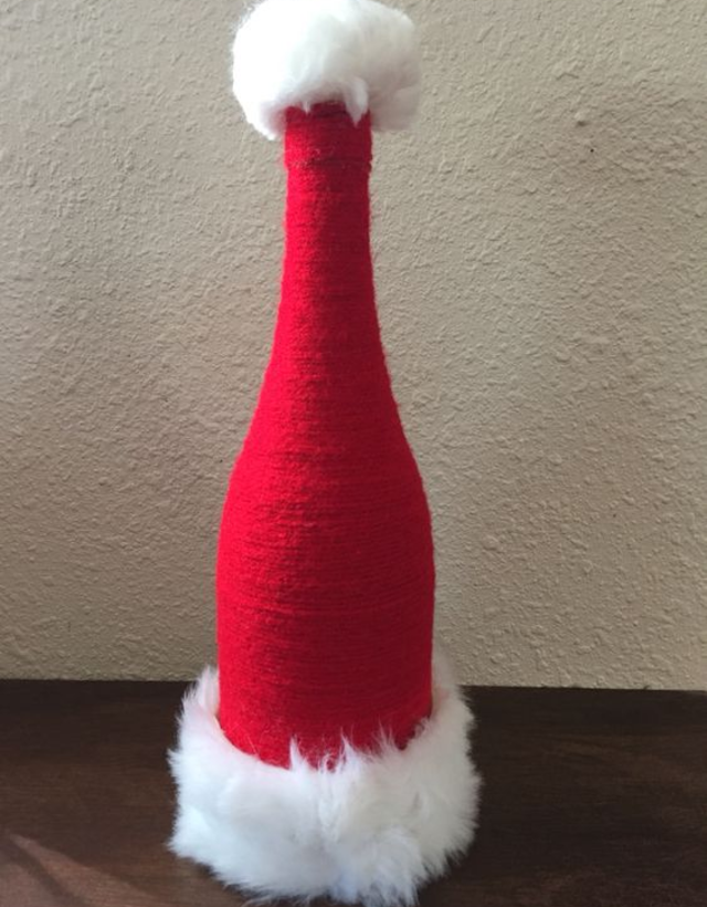 Garrafa decorada com barbante  de Natal