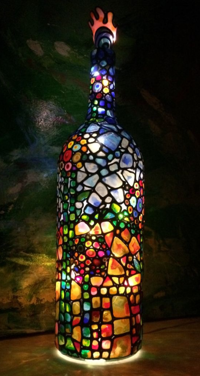 Luminária de garrafa de vidro