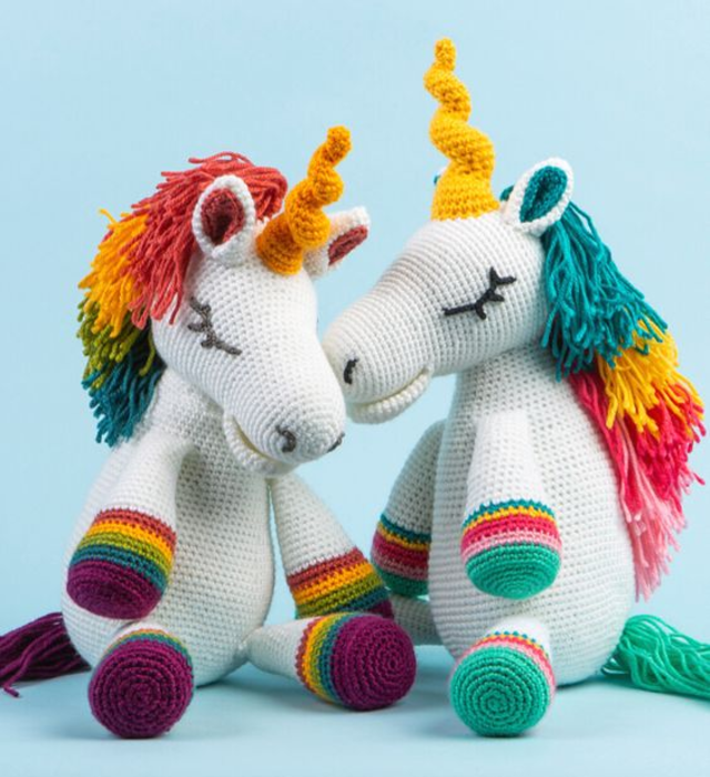 Unicórnios de amigurumi