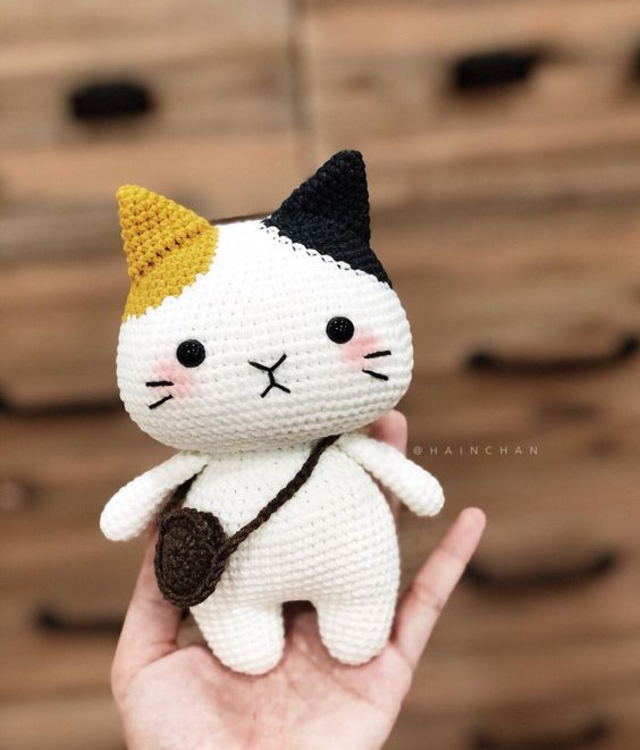 Gatinho de amigurumi