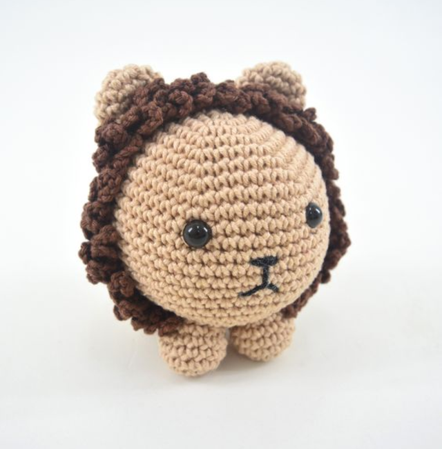 Leão de amigurumi