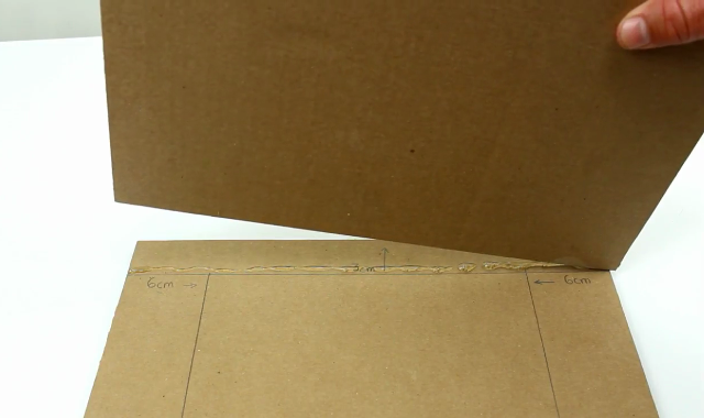 Organizador de mesa passo a passo feito em papelão