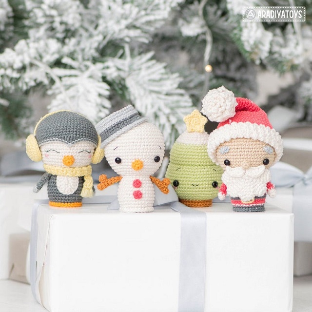 enfeites de natal de amigurumi