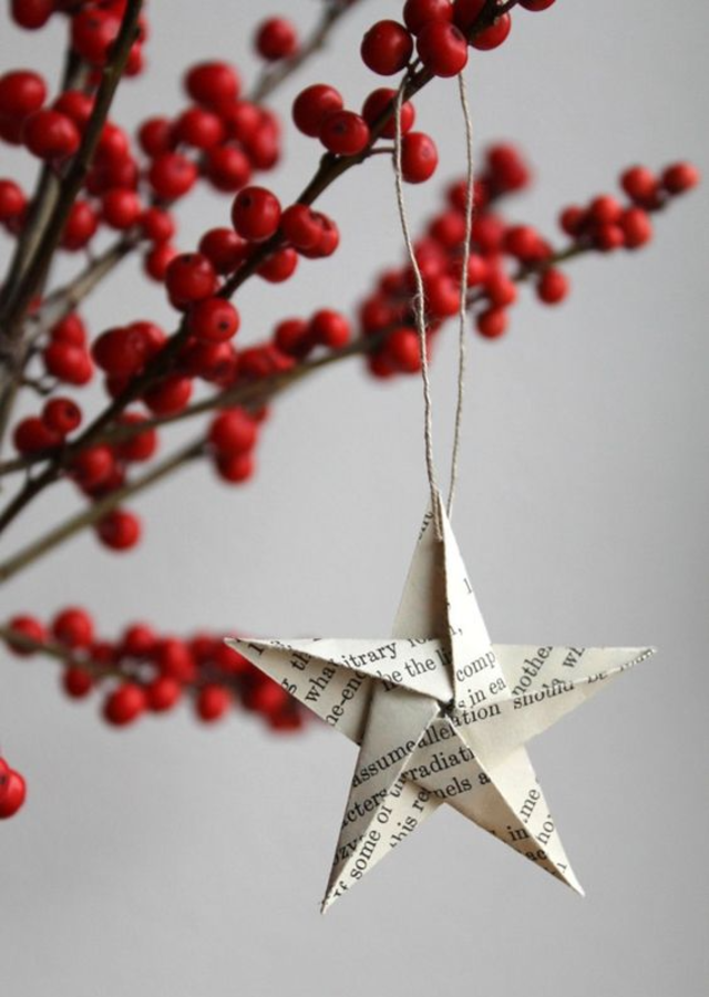 Estrela de Natal de jornal 