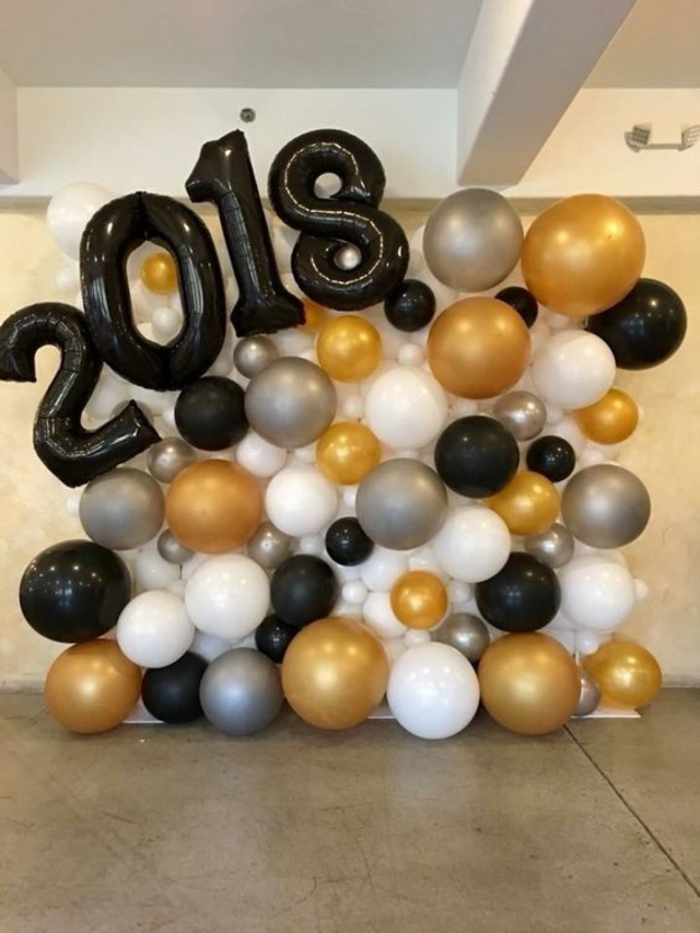 Decoração de Ano Novo com balões