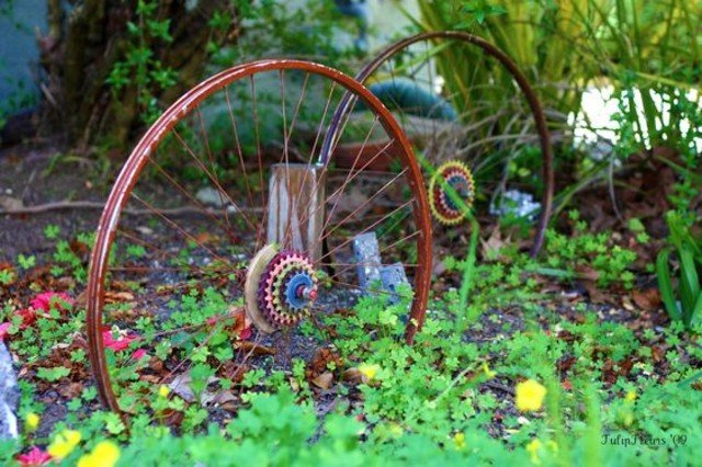 jardim com material reciclado
