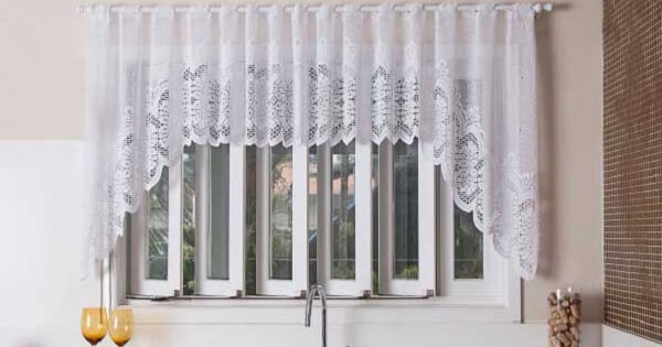 Cortina de renda e outros artesanatos combinam com a decoração de cozinha?