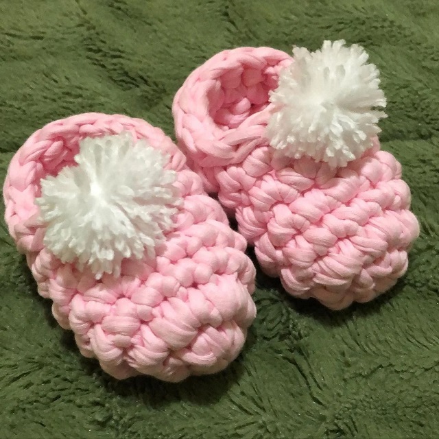 pantufas de crochê