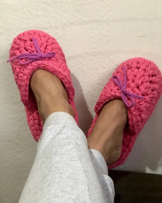 pantufas de crochê