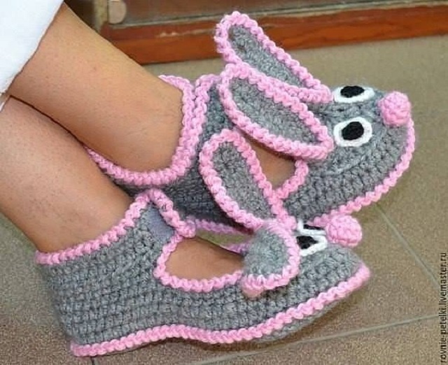 pantufas de crochê