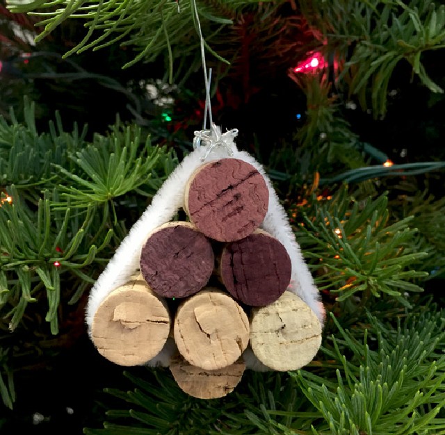 enfeites de natal com material reciclado que você