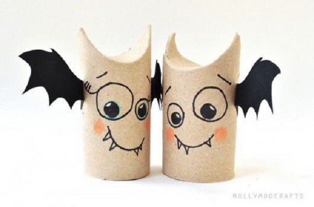 decoração de halloween com material reciclado
