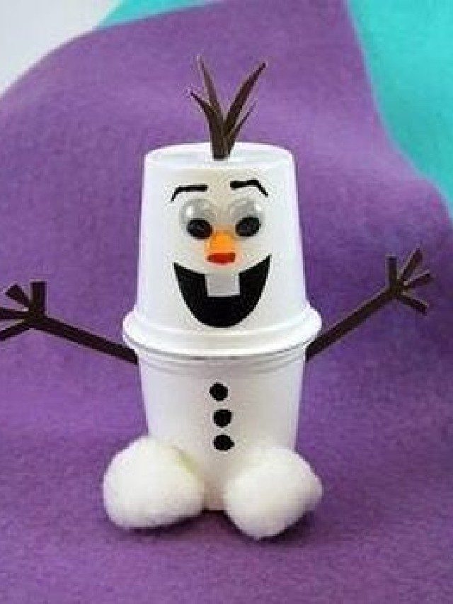 boneco de neve de copo descartável