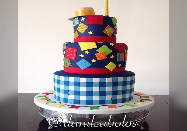 Bolo de Festa Junina