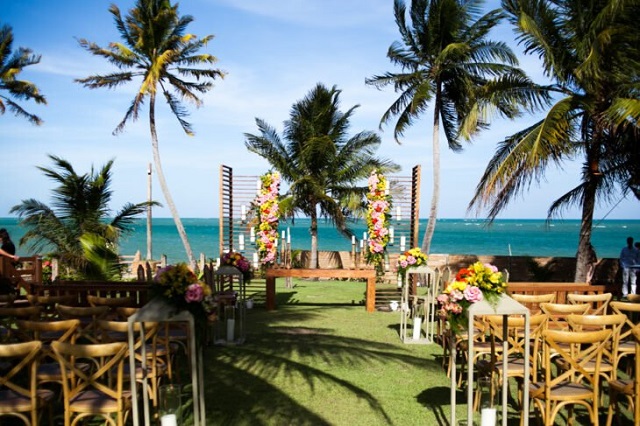 casamento ao ar livre simples na praia