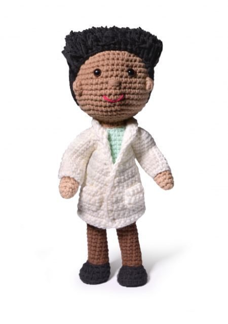 Receitas de amigurumi de bonecos de profissões.