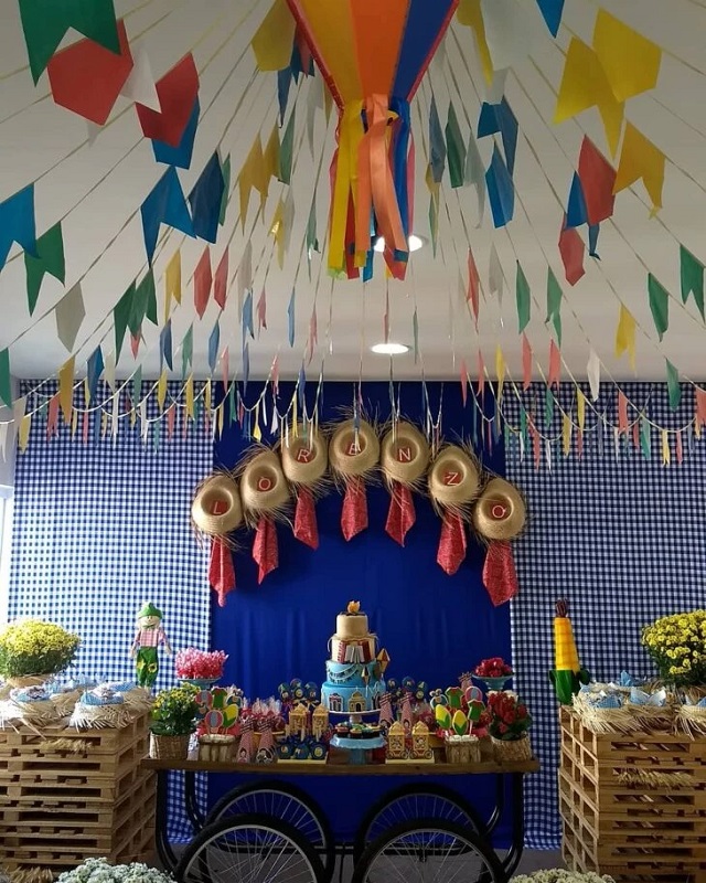 como fazer decoraçao de festa junina