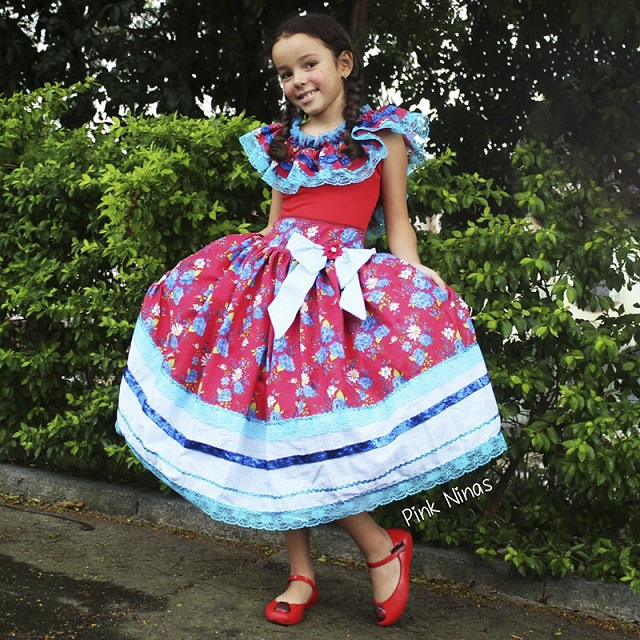 modelo de vestido de festa junina