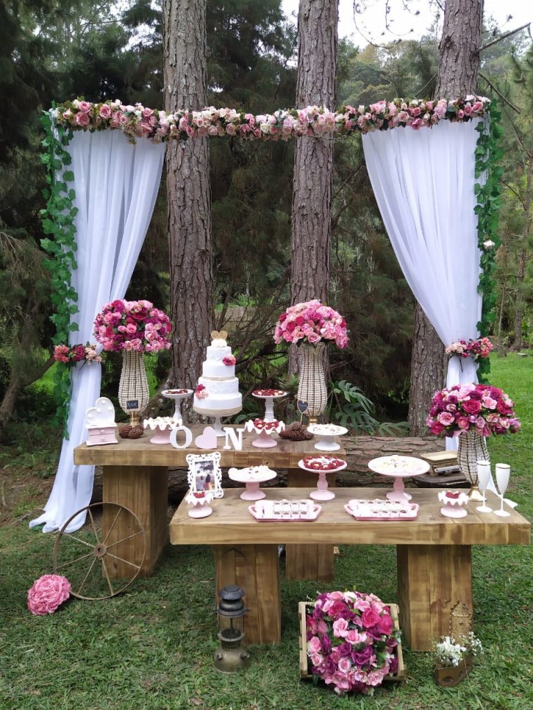 decoração de casamento simples e barato