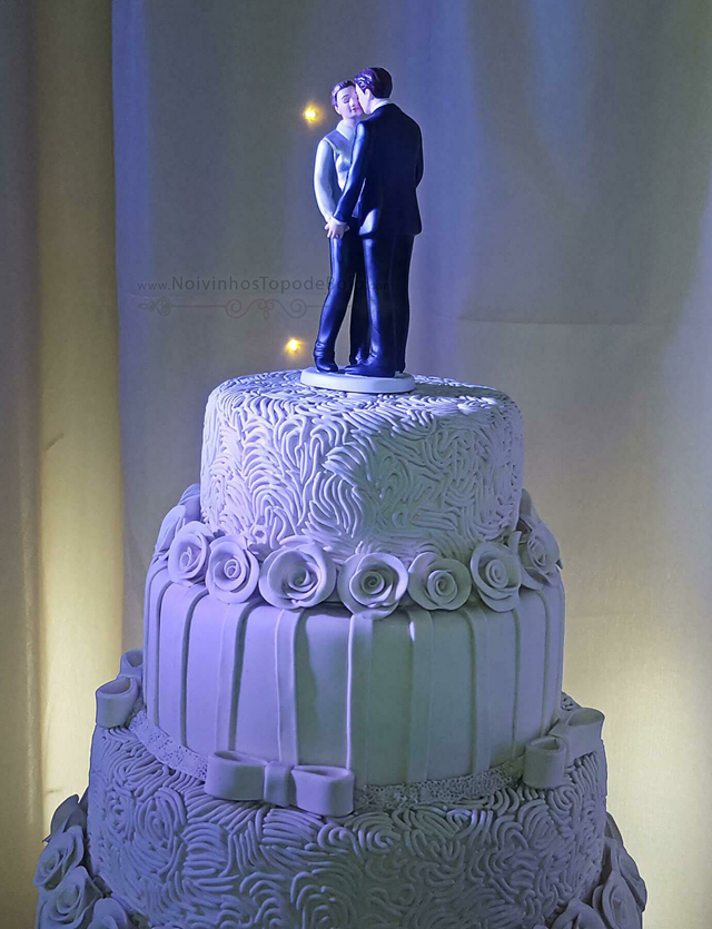topo de bolo casamento homem