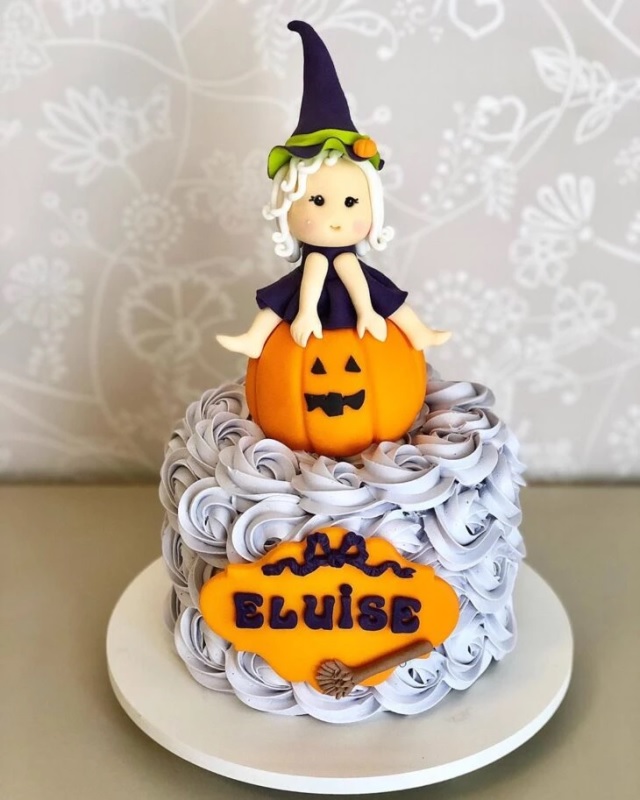 bolo halloween chantilly