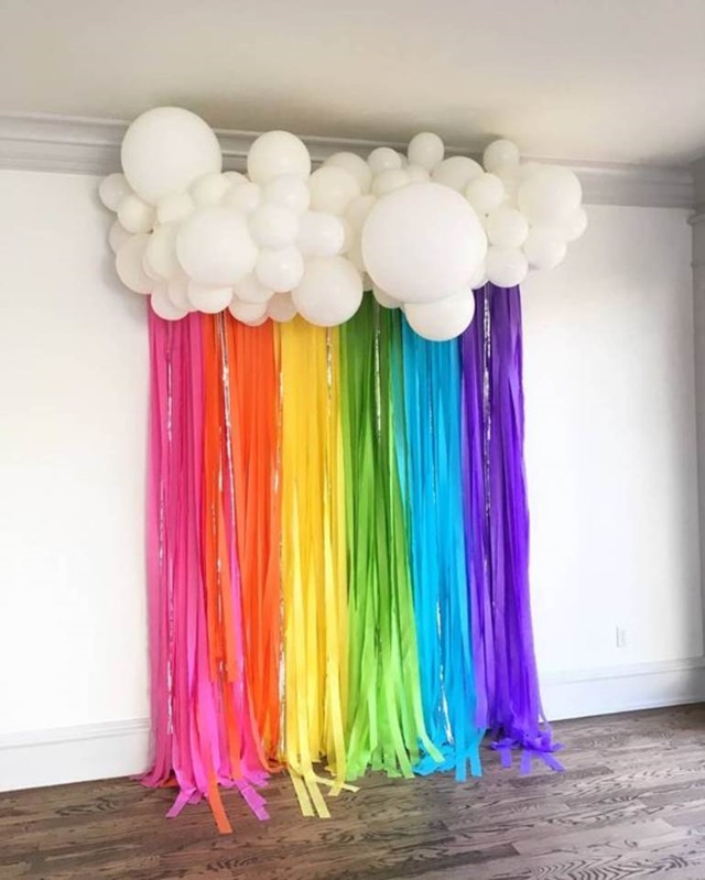 decoracao de carnaval com papel crepom