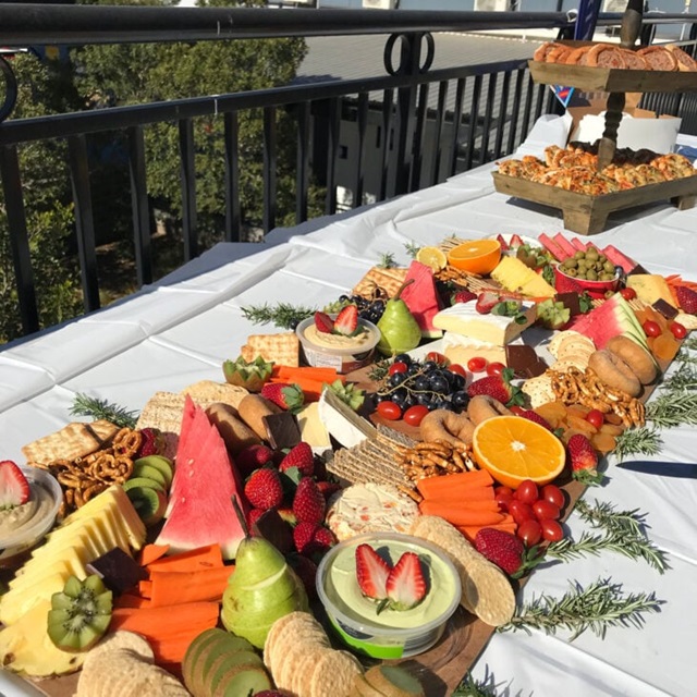 decoração mesa com frutas
