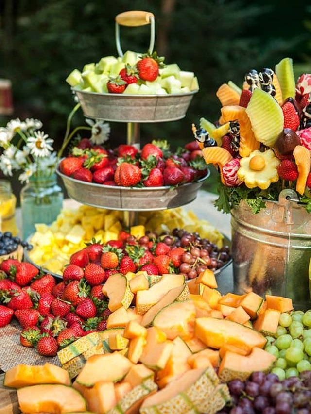 mesa de frutas para festas